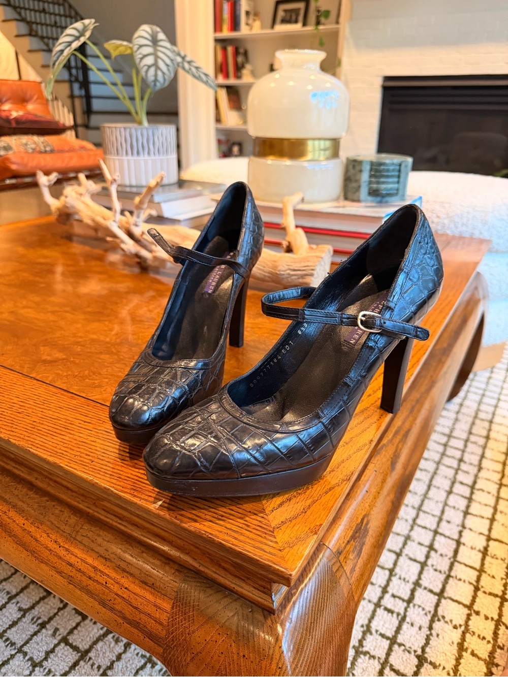 Purple Label Ralph Lauren  Crocodile/Alligator Mary Jane Heels Shoes~Black - Picture 3 of 10